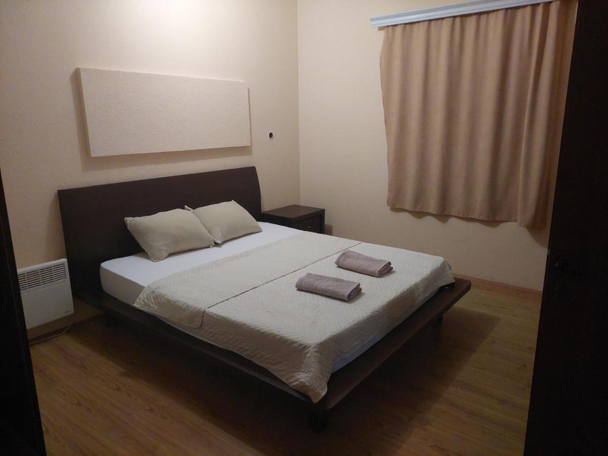 Shale Apartments And Rooms Gevgelija Exterior foto